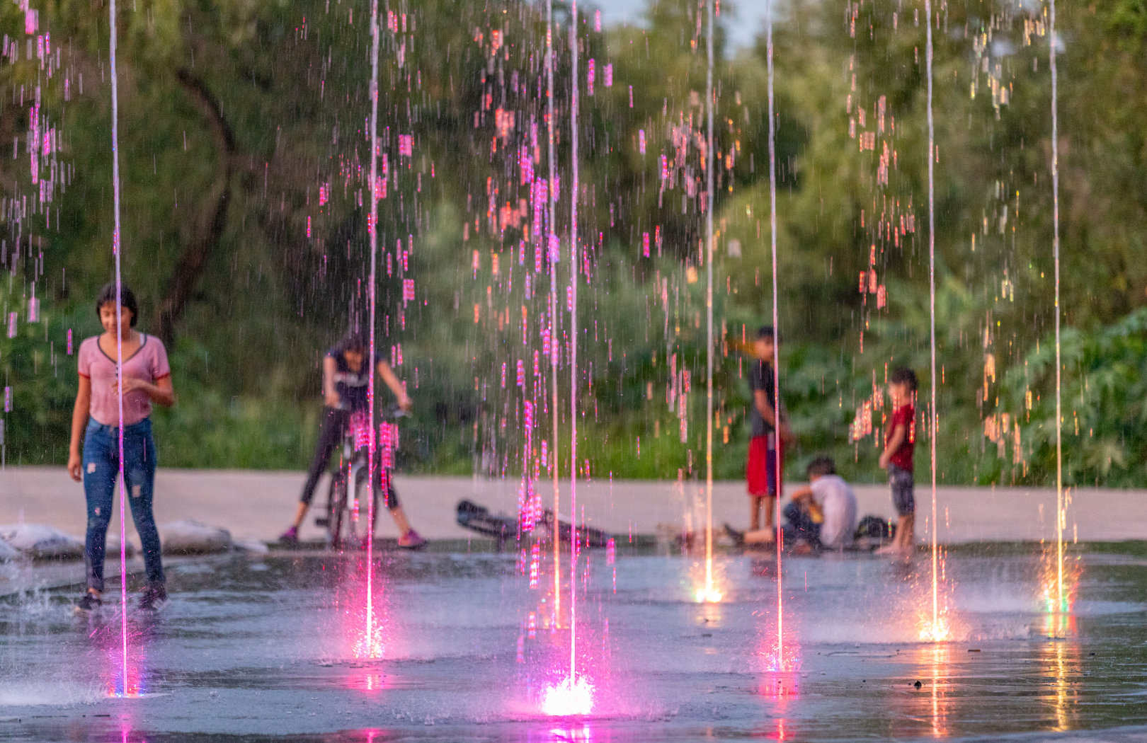 Fuente de piso para centro comercial