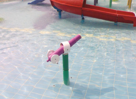 Pistola de agua para área acuática infantil